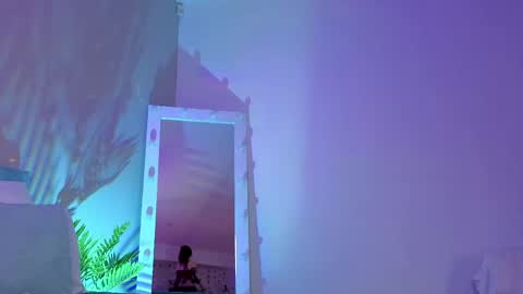 Snapshot of natural_meri_ chatting on 05-23-26, 05:56 Meri online show from 05-23-26, 05:56
