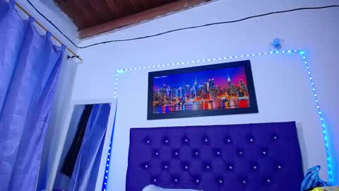  Annie  online show from 02-15-25, 06:33