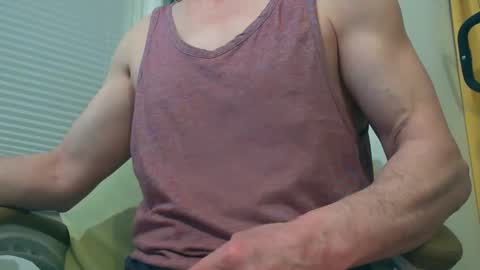 Snapshot of naturista25 chatting on 03-18-26, 06:11 naturista25 online show from 03-18-26, 06:11