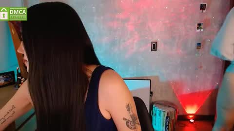 Snapshot of natval_ chatting on 02-28-26, 10:05 Natalia Valeria online show from 02-28-26, 10:05