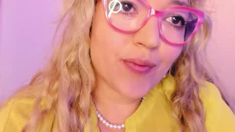 Nataly online show from 10-25-25, 07:08