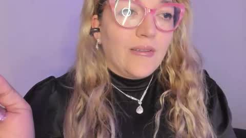 Nataly online show from 12-21-25, 08:05