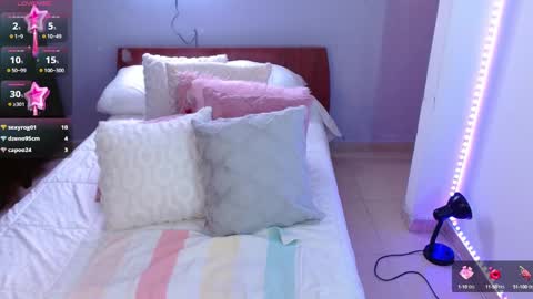 Natalia online show from 02-20-25, 04:07