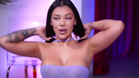 Naty online show from 12-21-24, 07:38