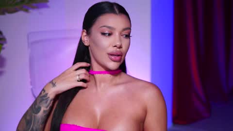 Naty online show from 12-23-24, 01:40