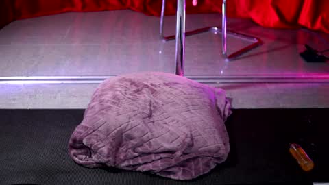 Naty online show from 01-13-25, 01:23