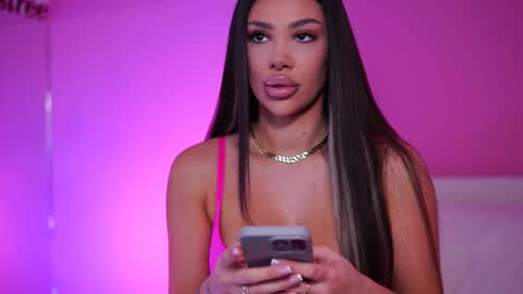 Naty online show from 02-20-25, 04:28