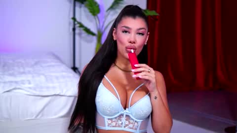 Naty online show from 09-20-25, 07:20