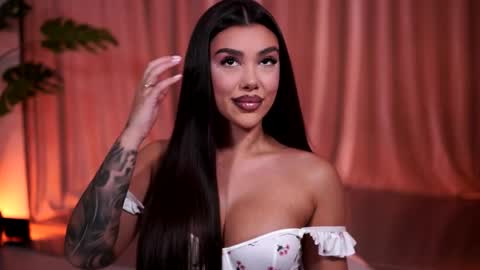 Naty online show from 04-15-26, 07:58