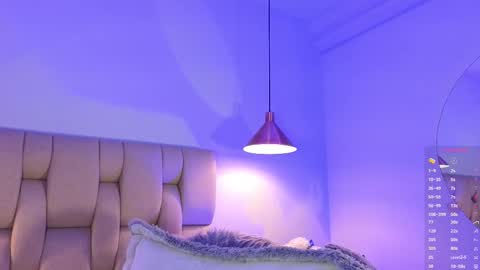 Snapshot of natysaenz1 chatting on 02-25-26, 09:19 Natalia online show from 02-25-26, 09:19