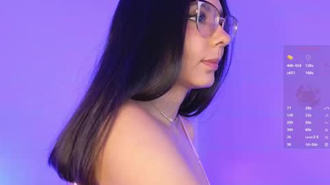 Snapshot of natysaenz1 chatting on 05-05-26, 08:55 Natalia online show from 05-05-26, 08:55