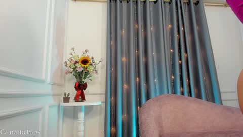 IG nattichips online show from 12-21-24, 12:53