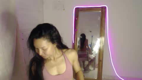 Snapshot of natzumi_mcqueen chatting on 03-15-26, 10:10 Stella Mcqueen online show from 03-15-26, 10:10