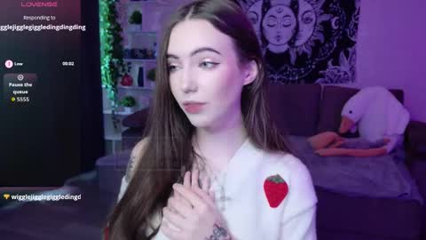 Snapshot of naugghtynikki chatting on 09-09-25, 04:23 Nikki online show from 09-09-25, 04:23