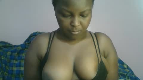 Snapshot of naughti_garlie chatting on 10-29-25, 07:43 naughti_garlie online show from 10-29-25, 07:43