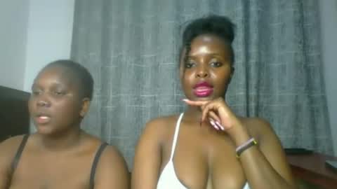 naughtty_bella8 online show from 07-15-26, 12:16
