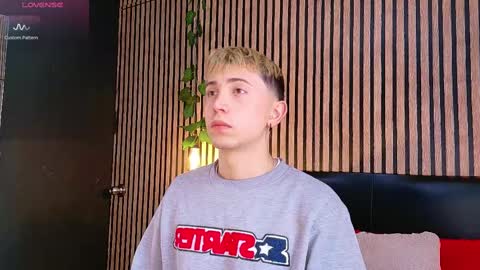 Christopher  Chris online show from 03-12-25, 12:36