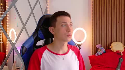 Christopher  Chris online show from 09-17-25, 01:13