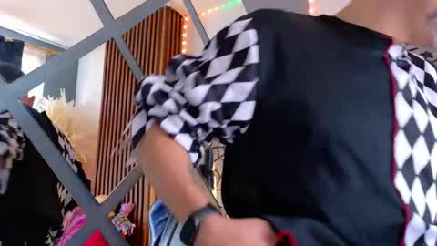 Christopher  Chris online show from 10-09-25, 01:53