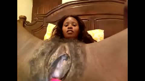 alisha online show from 01-24-25, 09:39