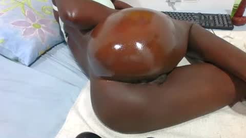 naughty_doll2 online show from 07-12-26, 05:59