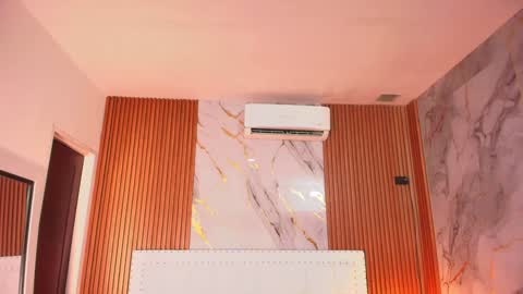 SASHA  online show from 12-19-24, 07:07