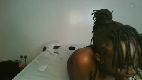 naughty_ellaa online show from 09-10-25, 07:03