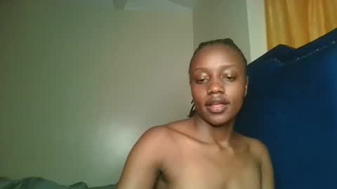 naughty_ellaa online show from 09-18-25, 12:51