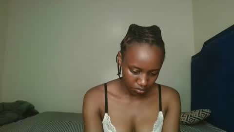 naughty_ellaa online show from 10-05-25, 05:11
