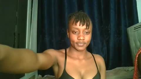 naughty_ellaa online show from 10-19-25, 06:52