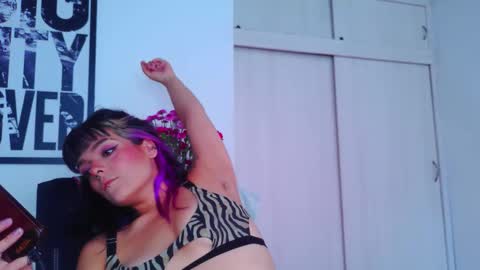 Em  please help me reach 100 thumbs up 3 online show from 09-14-25, 04:50