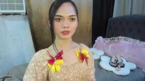 emma online show from 11-10-25, 04:55