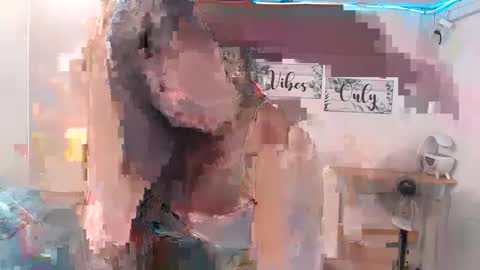 Snapshot of naughty_kate18 chatting on 03-02-25, 03:05 KATE online show from 03-02-25, 03:05