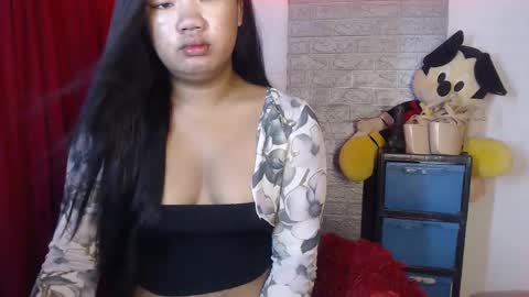 Snapshot of naughty_kate18 chatting on 03-11-25, 08:52 KATE online show from 03-11-25, 08:52