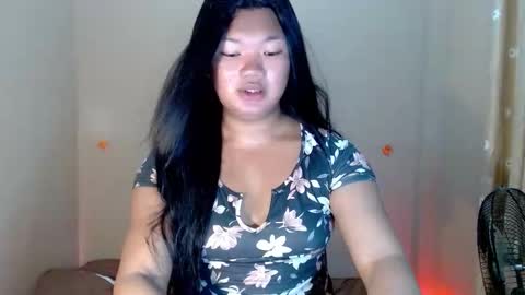 Snapshot of naughty_kate18 chatting on 09-10-25, 02:06 KATE online show from 09-10-25, 02:06