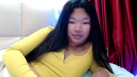 Snapshot of naughty_kate18 chatting on 10-18-25, 05:14 KATE online show from 10-18-25, 05:14