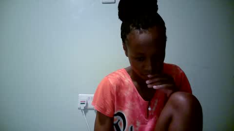 Snapshot of naughty_kesh chatting on 10-24-25, 08:44 kesh online show from 10-24-25, 08:44