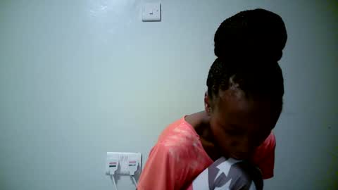 Snapshot of naughty_kesh chatting on 10-25-25, 08:55 kesh online show from 10-25-25, 08:55