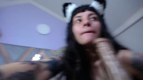 Snapshot of naughty_kittenm chatting on 01-31-25, 05:32 Kitten online show from 01-31-25, 05:32