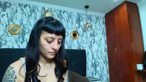 Snapshot of naughty_kittenm chatting on 02-22-25, 11:02 Kitten online show from 02-22-25, 11:02