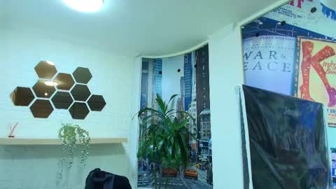 Snapshot of naughty_kittenm chatting on 03-05-25, 10:22 Kitten online show from 03-05-25, 10:22