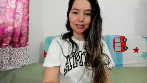 Snapshot of naughty_madisson chatting on 10-12-25, 02:05 Madison online show from 10-12-25, 02:05