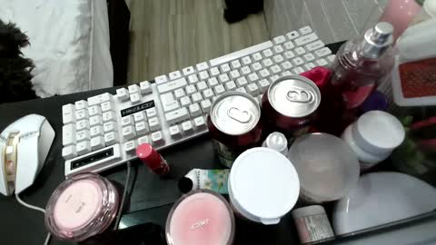 Snapshot of naughty_mariaxx chatting on 02-02-25, 02:02 Maria online show from 02-02-25, 02:02