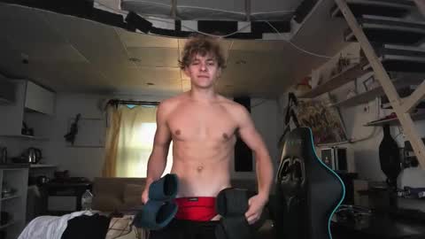 Snapshot of naughty_nik43 chatting on 09-29-25, 02:00 Nik online show from 09-29-25, 02:00