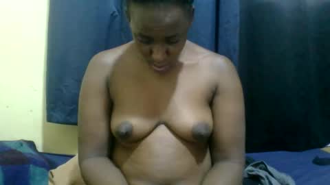 Snapshot of naughty_slender2 chatting on 05-27-26, 01:57 jn online show from 05-27-26, 01:57
