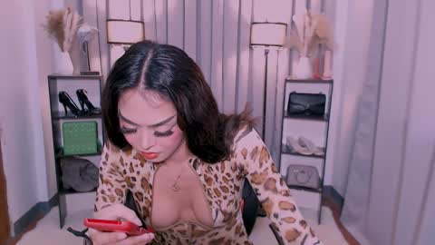 Snapshot of naughtyaurora69 chatting on 02-08-25, 05:29 NaughtyAurora online show from 02-08-25, 05:29