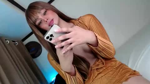 bella online show from 02-11-26, 03:50