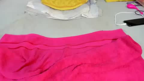 naughtybutterfly6 online show from 10-09-25, 02:48