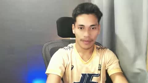 naughtyfuck_boy online show from 05-23-26, 11:36