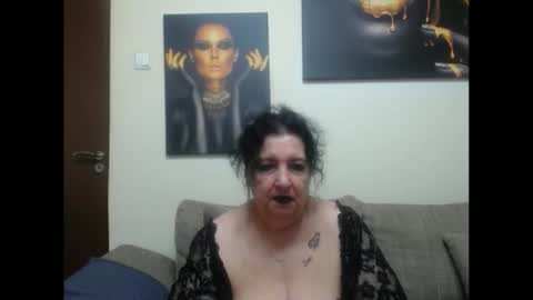 Snapshot of naughtykorin chatting on 05-31-26, 06:42 korin online show from 05-31-26, 06:42